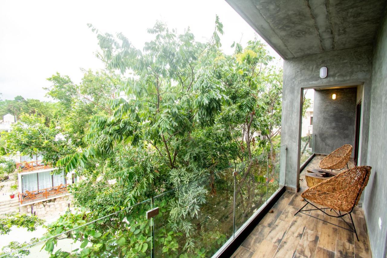 Hotel Casa Tortuga Tulum - Cenotes Park Inclusive Eksteriør bilde View from the balcony of the house