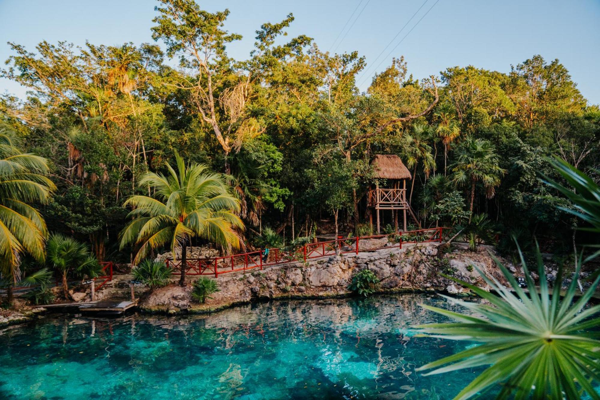 Hotel Casa Tortuga Tulum - Cenotes Park Inclusive Eksteriør bilde X-Carett Cenote